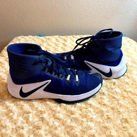 Nike Zoom Other - Nike Zoom Clear Out Basketball High Top Sneakers Size 7 1/2